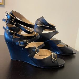 Chloe strappy black heel